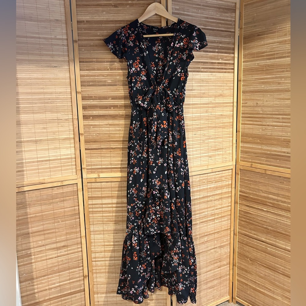 Vici Floral high/low maxi dress